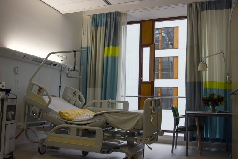 Pourquoi souscrire une assurance hospitalisation et laquelle choisir ?