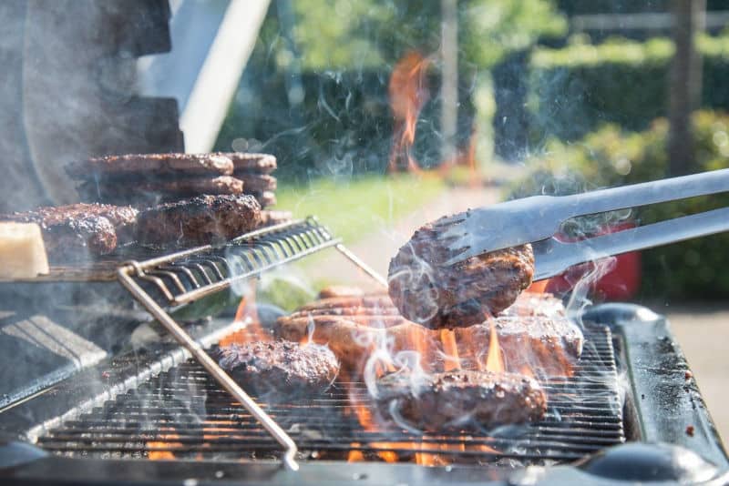 barbecue grillades viande